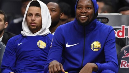  莫布利24+10骑士大胜猛龙  