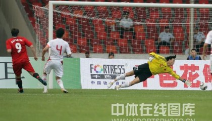  勒沃库森主场惨败跌至欧联资格区  